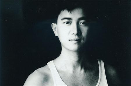 陳百?gòu)?qiáng)